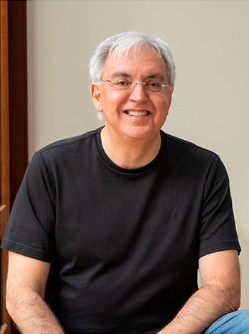 Alcides ferreira v2